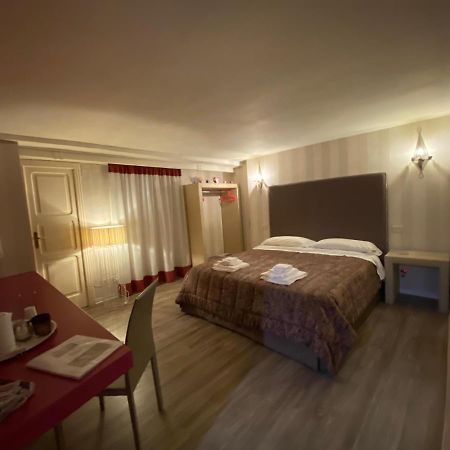 Dante'S Room By Apulia Accommodation 바리 외부 사진