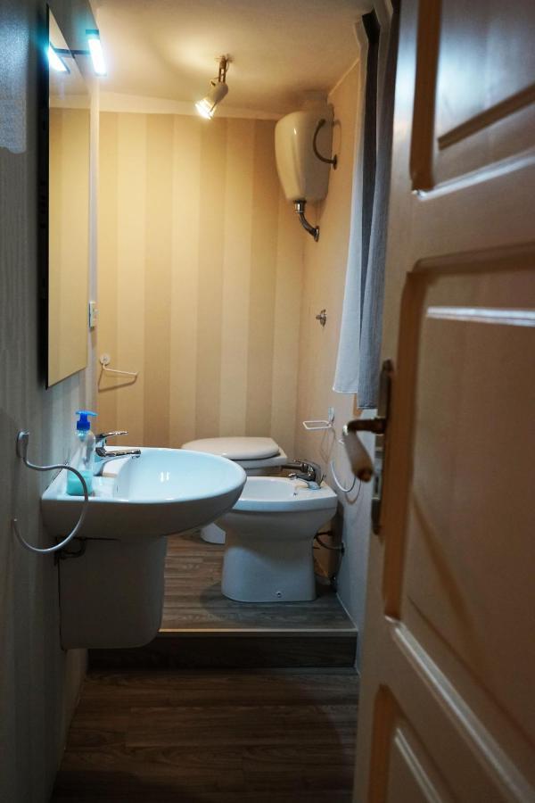 Dante'S Room By Apulia Accommodation 바리 외부 사진